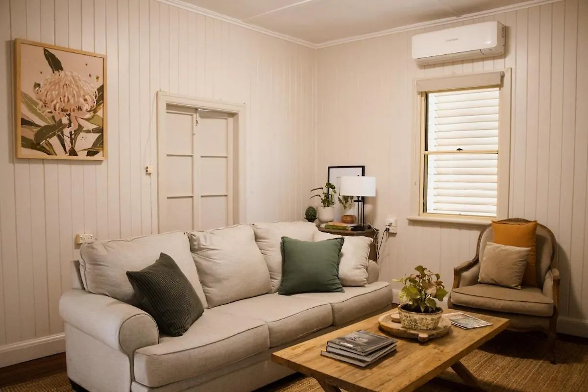 Clermont Modern Country Retreat Apartment Australia