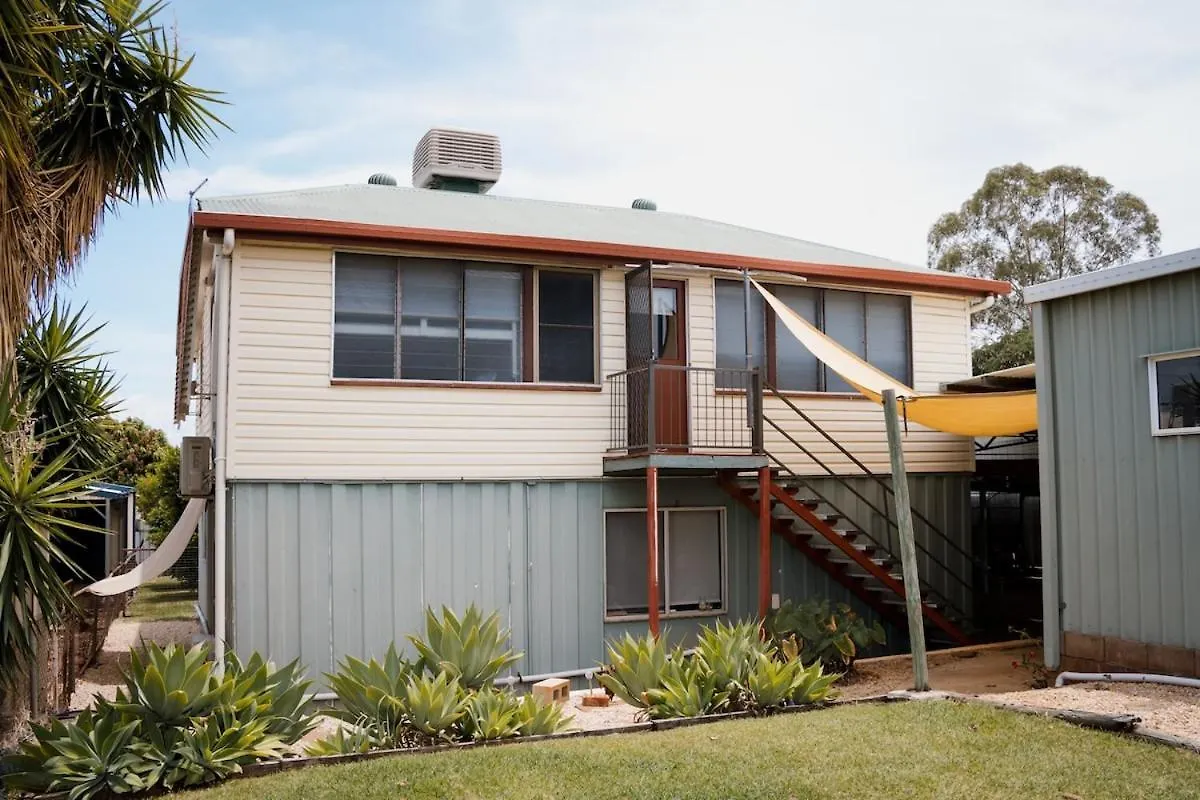 Clermont Modern Country Retreat Apartment Australia